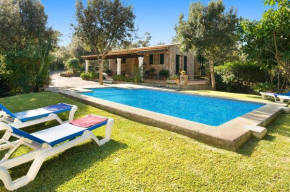 Villa Pedro Monjo by Villa Plus